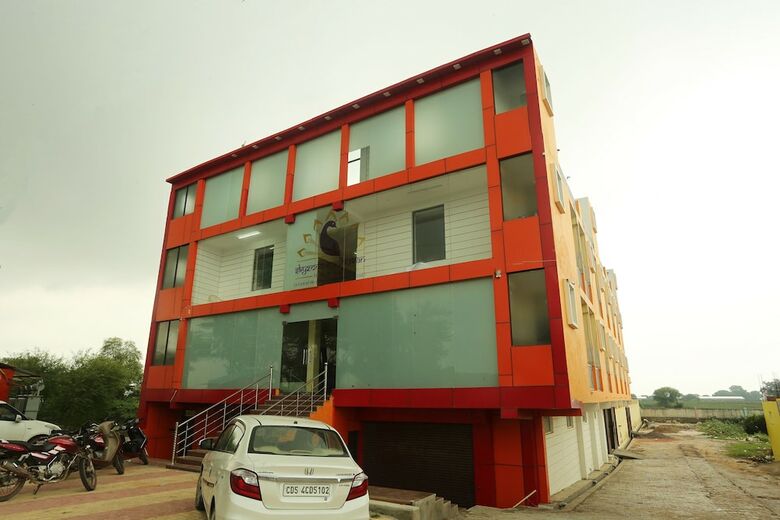 Oyo 19556 Hotel Puri Inn