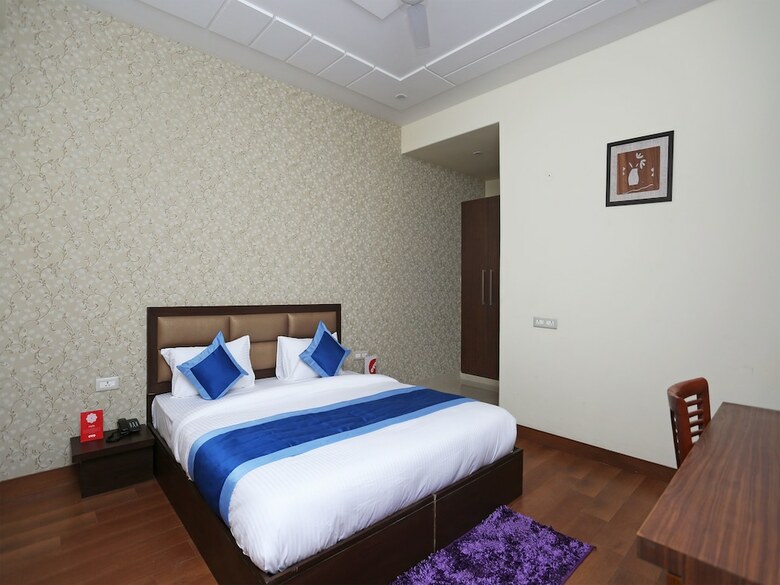Hotel Capital O 14259 Pine Grove