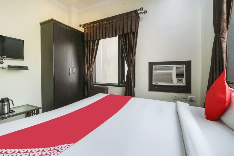 Oyo 2065 Hotel Ashoka Grand