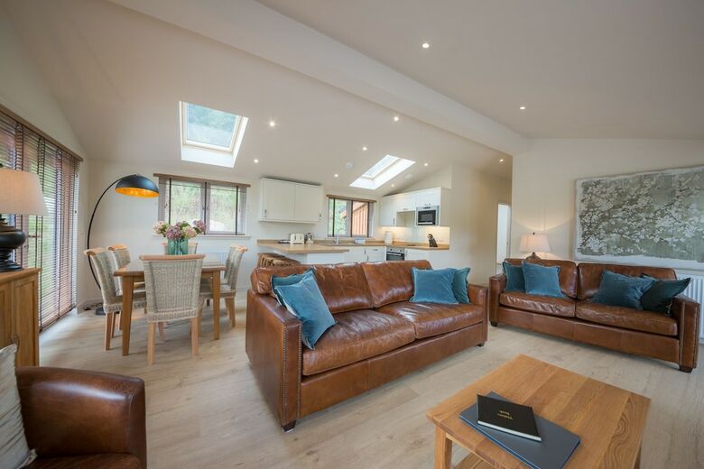 Balloch Park, Tanfield, Sleep 6