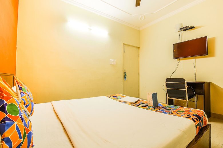 Hotel Fabexpress Grand Ar Residency