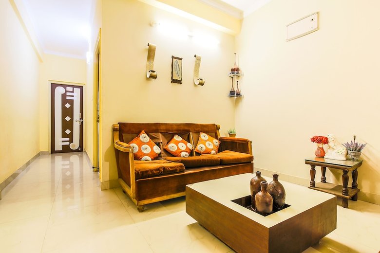 Hotel Fabexpress Grand Ar Residency