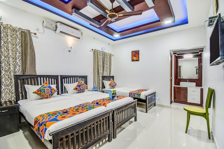 Fabhotel Kuwait Residency