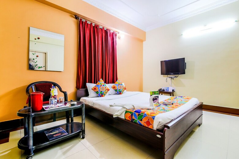 Hotel Fabexpress Pearl