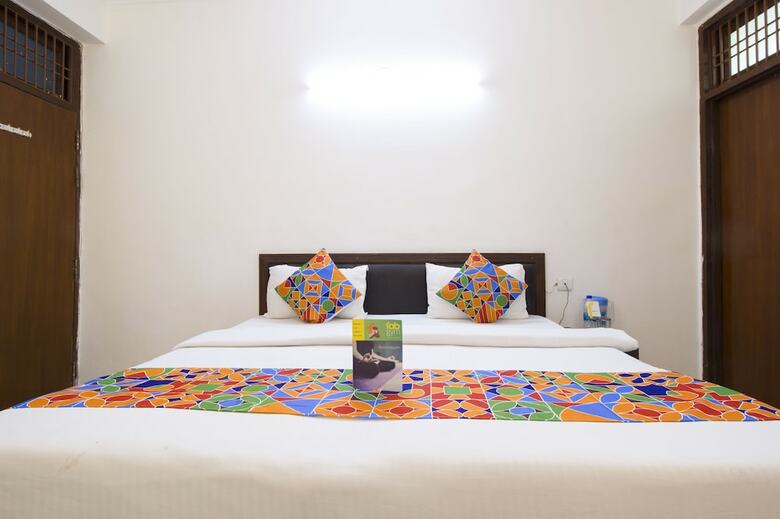 Hotel Fabexpress Lotus Inn