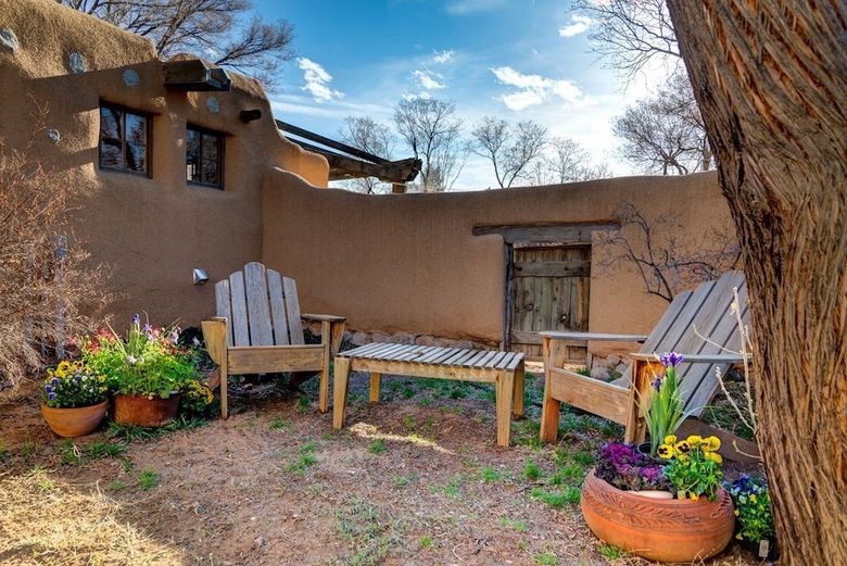 5bd Hacienda Rose