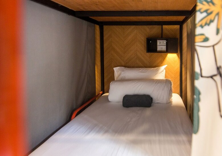 Hostal Tan Hostel X Cafe - Adults Only
