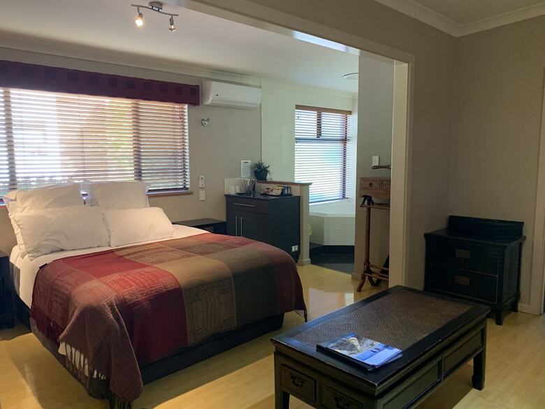 Dunsborough Deluxe Villa Retreat