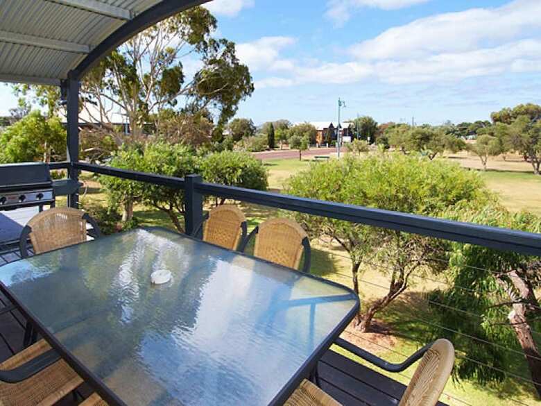Dunsborough Deluxe Villa Retreat