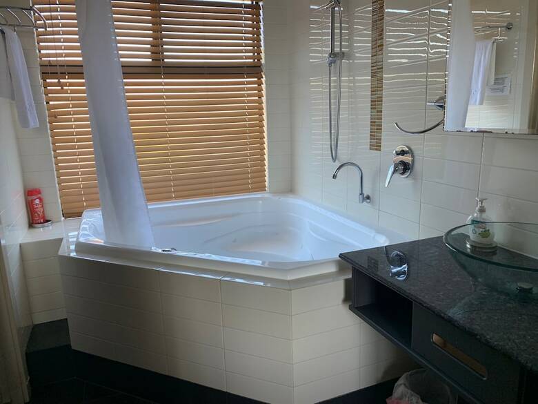 Dunsborough Deluxe Villa Retreat