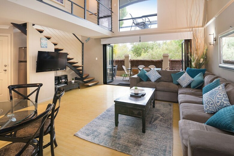 Dunsborough Deluxe Villa Retreat