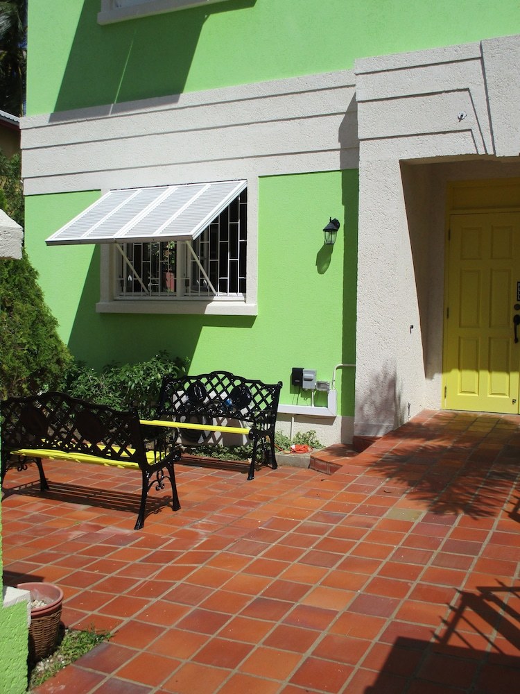 Bed & Breakfast Harlem B & B