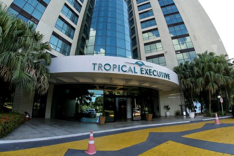 Tropical Executive Hotel