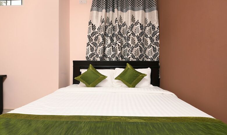 Hotel Treebo Trip Shivas Kuteera
