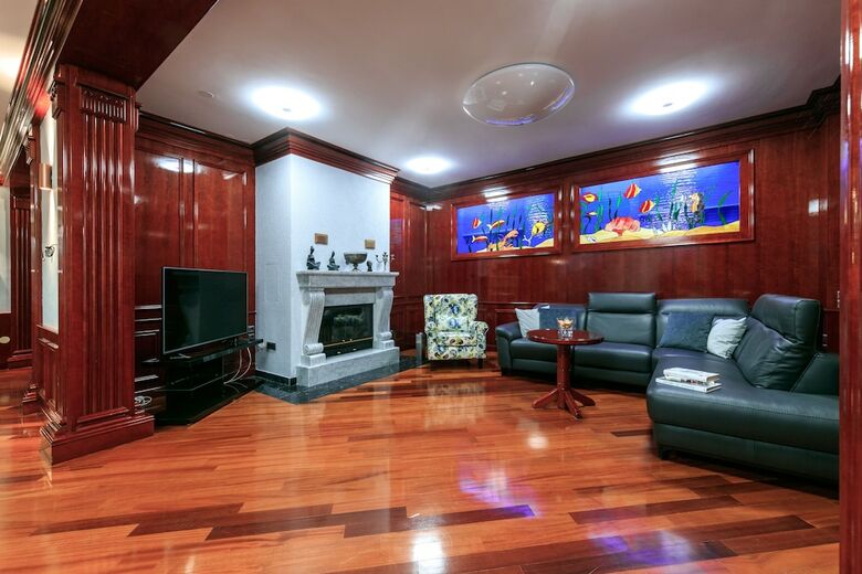 Apartments Donna With Sea View
