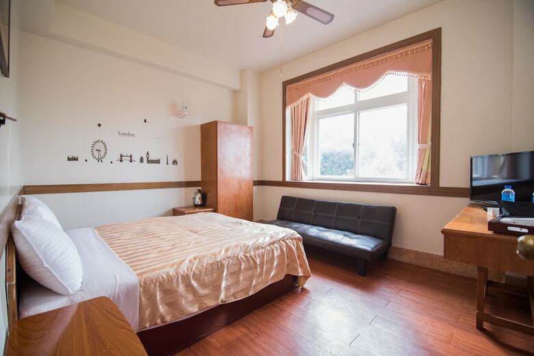 Valley Bed And Breakfast