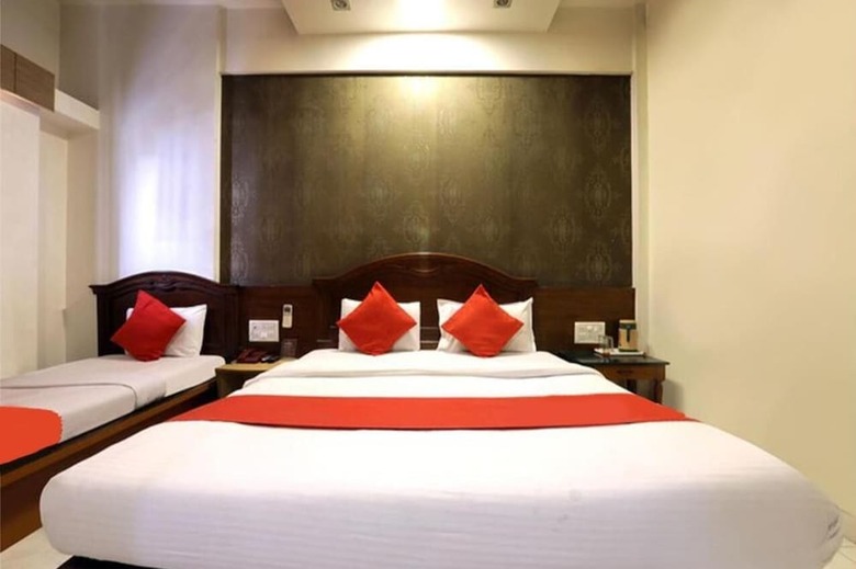 Saishri Hotels