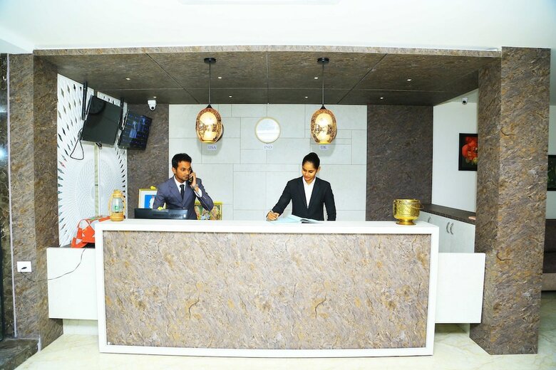 Hotel Kek Grand Park