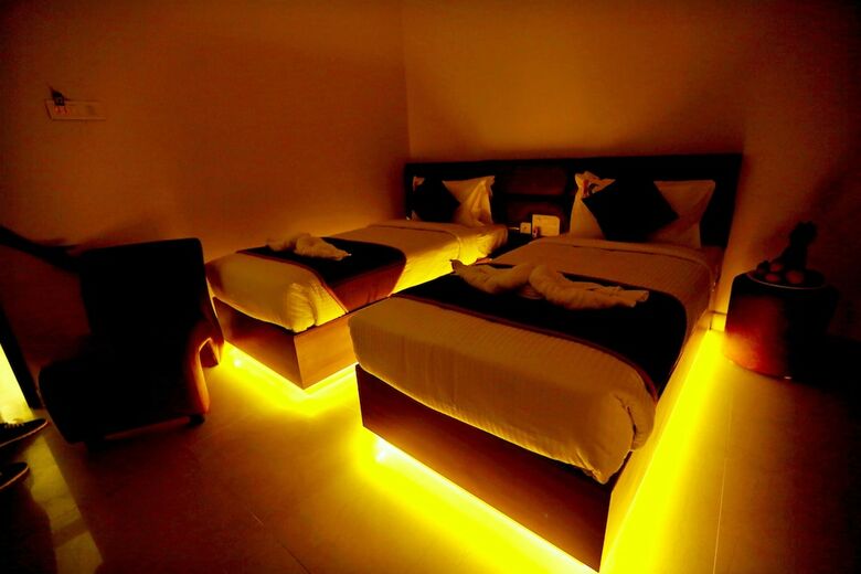 Hotel Kek Grand Park