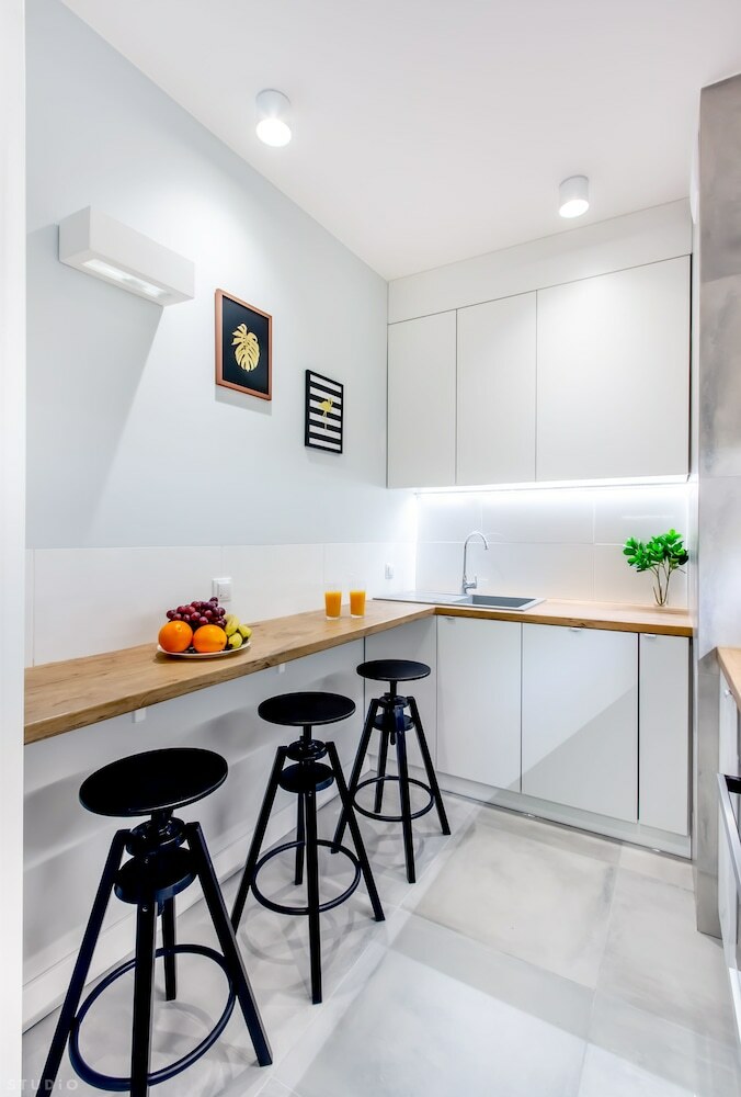 Copernicus Museum Apartment Clicktheflat