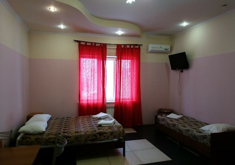 Hotel Lira