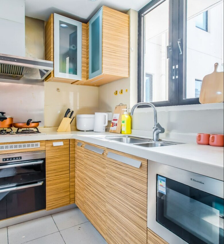 Locals Boutique Apartment Huafa No.1