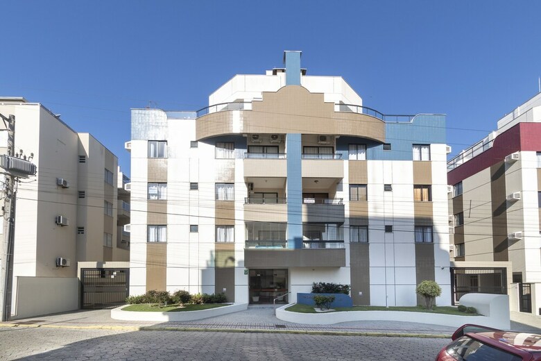 Apartamento 2 Quartos 1 Su�te - 081