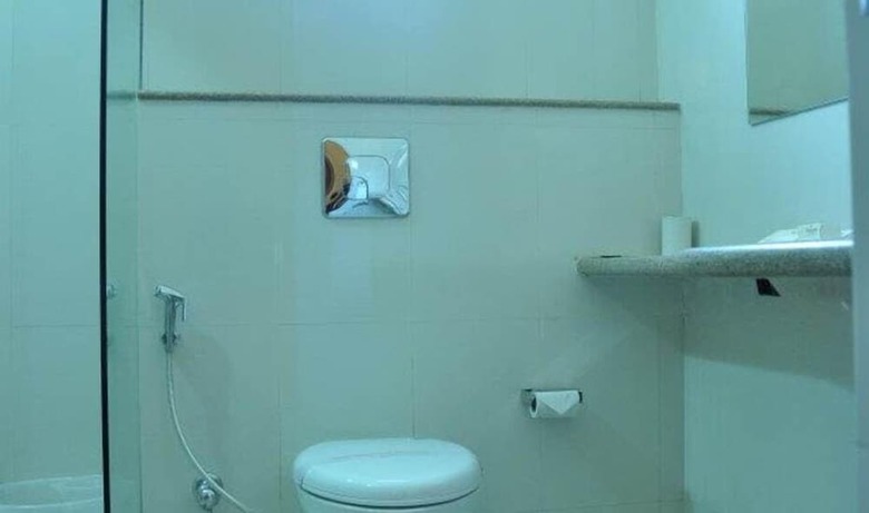 Hotel Empire Regency
