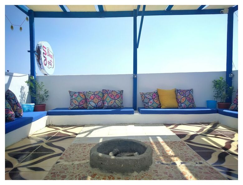 Hostal Sinai Gate