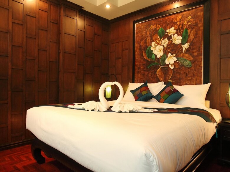 Sathu Hotel