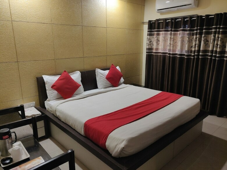 Hotel Rahul