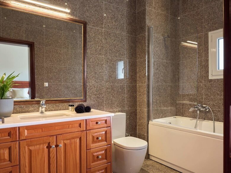 Mont Bleu Luxury Villa