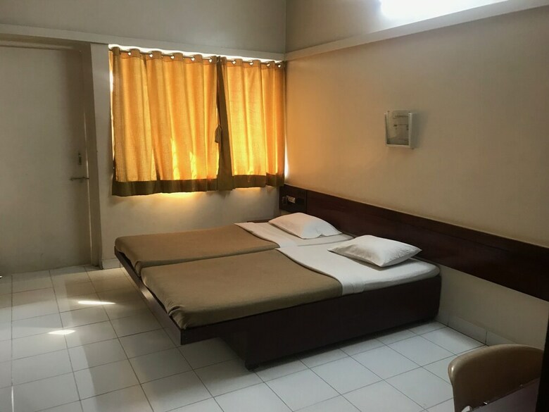 Hotel Maurya Residency