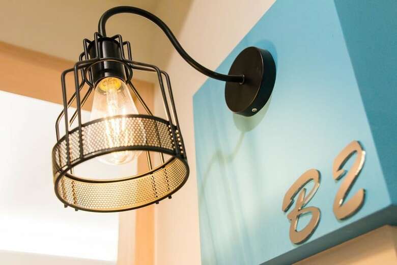 Hotel Pickup Light
