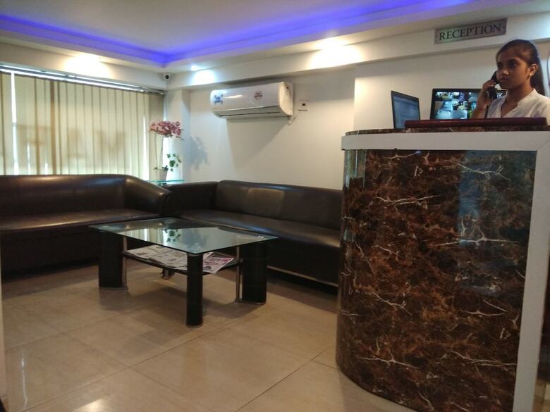 Airport Hotel Mahal