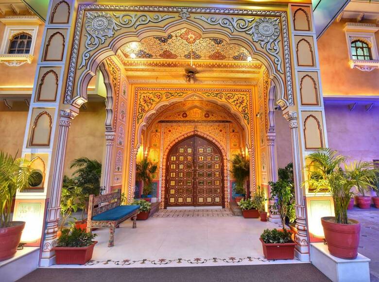 Nirbana Palace-a Heritage Hotel
