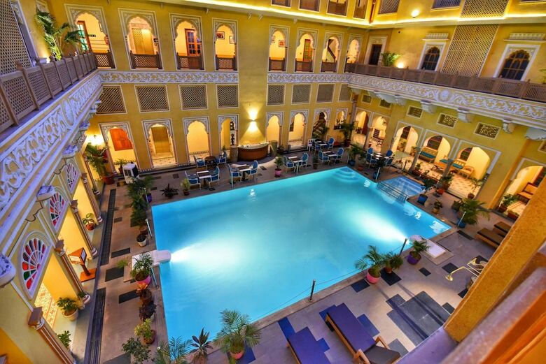 Nirbana Palace-a Heritage Hotel