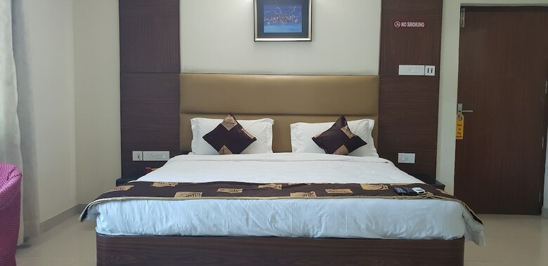 Hotel Sri Kaliswari Le Orchids