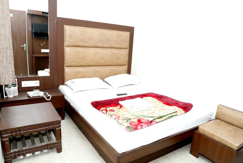 Hotel Maharani Delhi