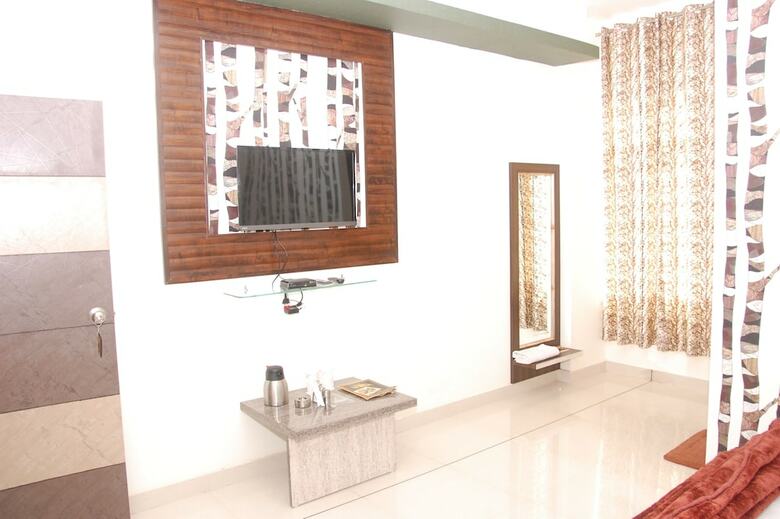 Hotel Prem Bandhan
