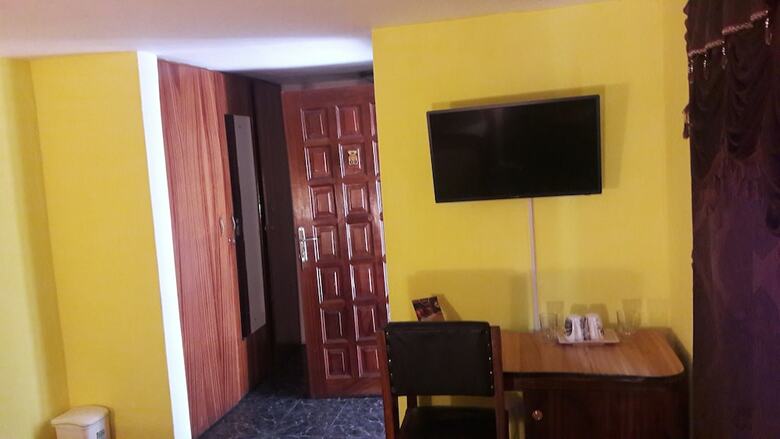 Alexander Plaza Hotel Ltd