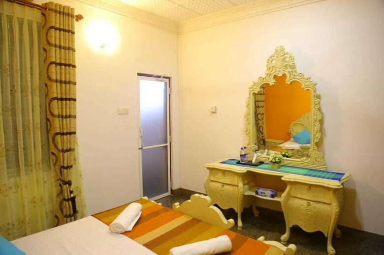 Apartamentos Royal Marine Inn