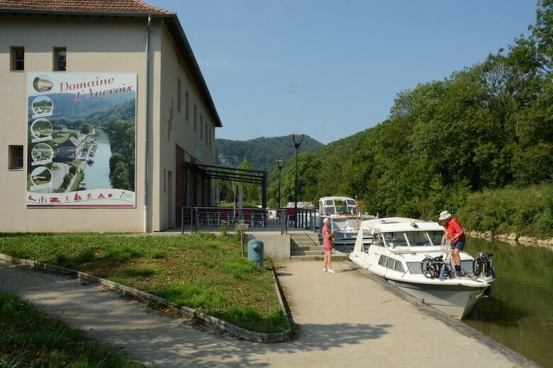 Le Domaine D'aucroix - Vacances Ulvf