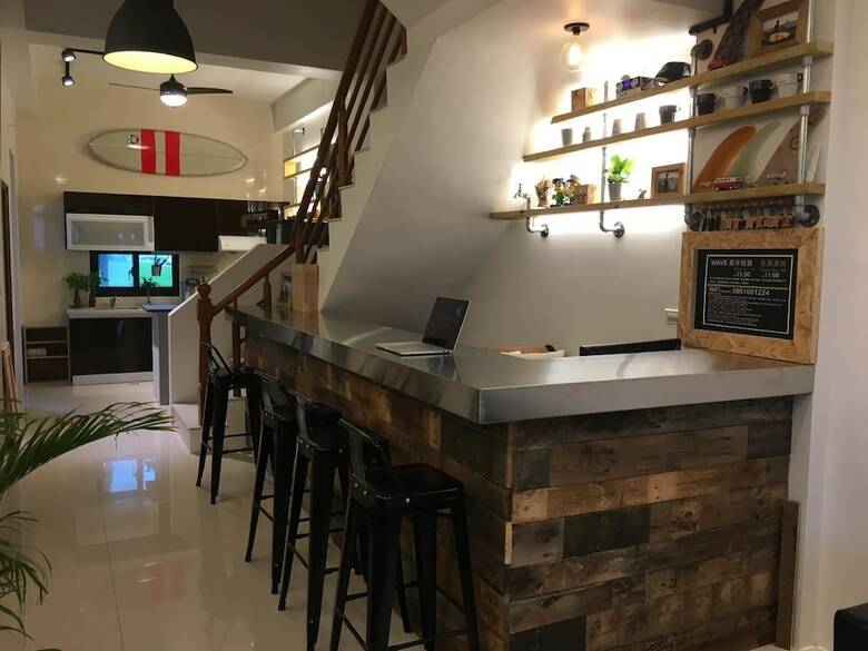 Hostal Wave Backpackers - Hostel