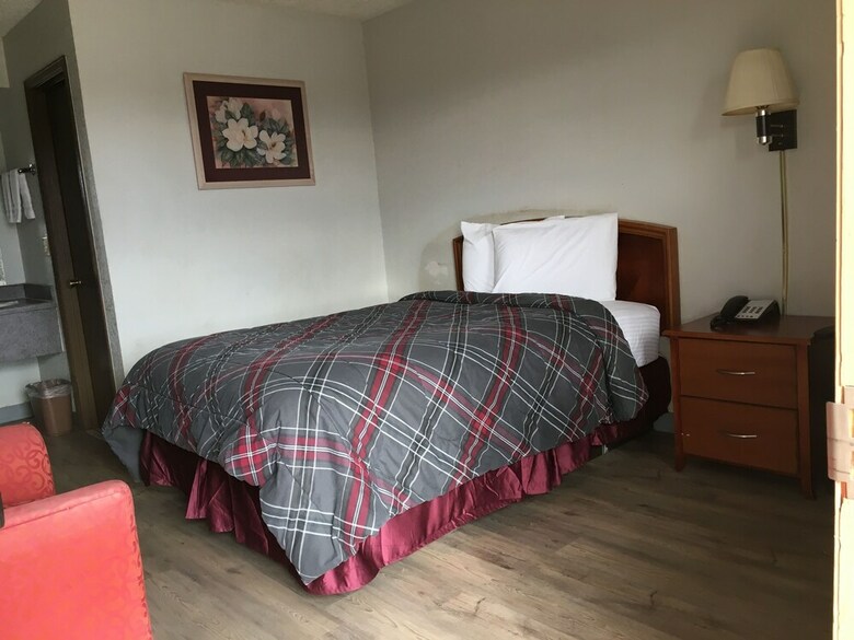 Hotel Colonial Inn