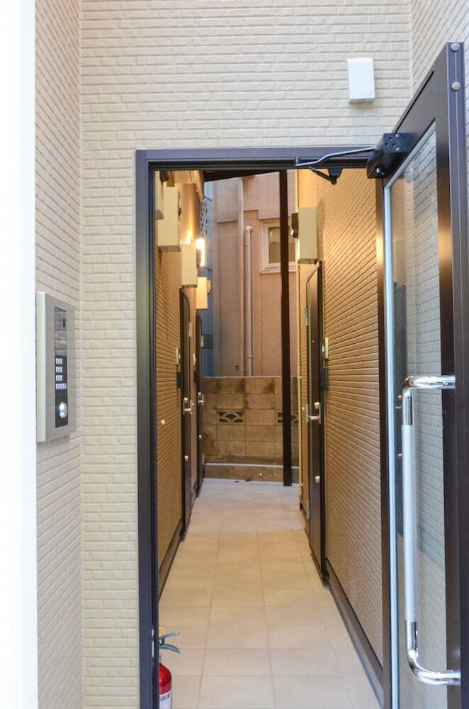 Cozy Vibes Apartment Hotel