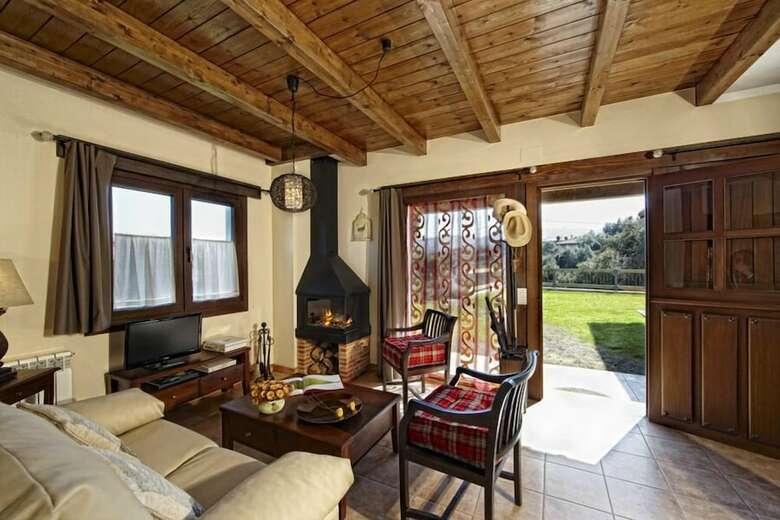 Apartamentos El Alloral de Llanes