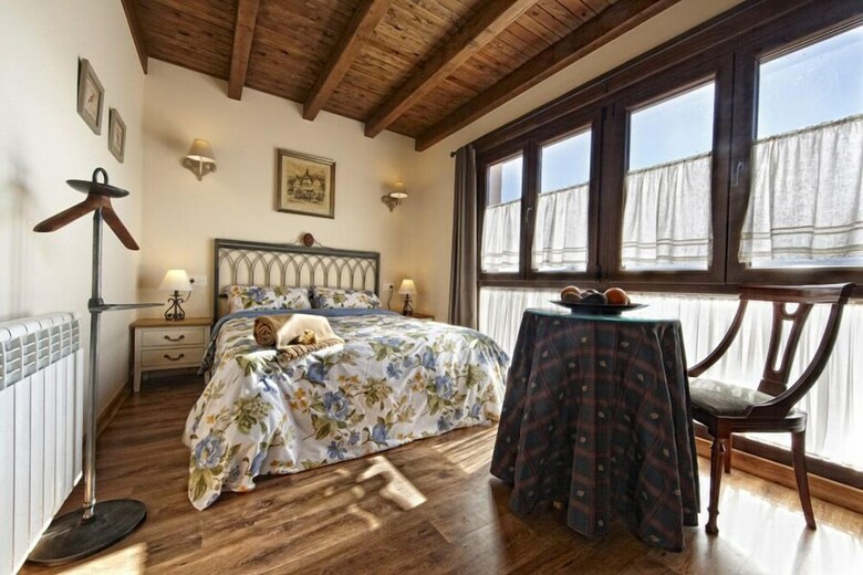 Apartamentos El Alloral de Llanes