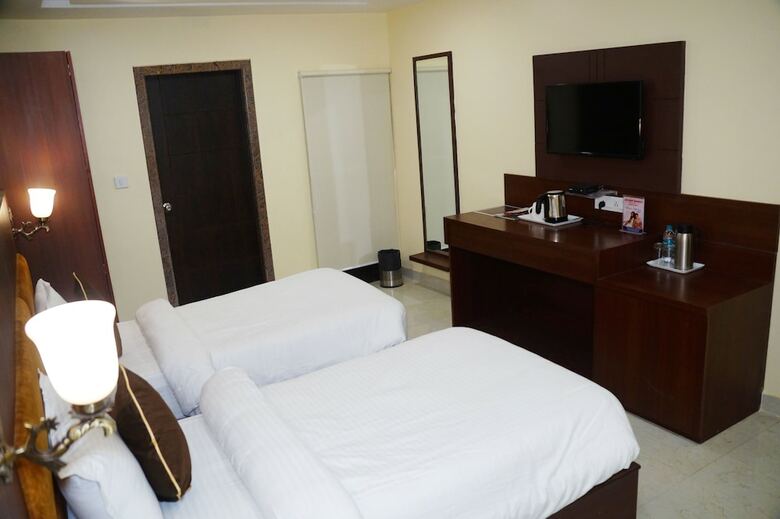 Hotel Shivoy Grand