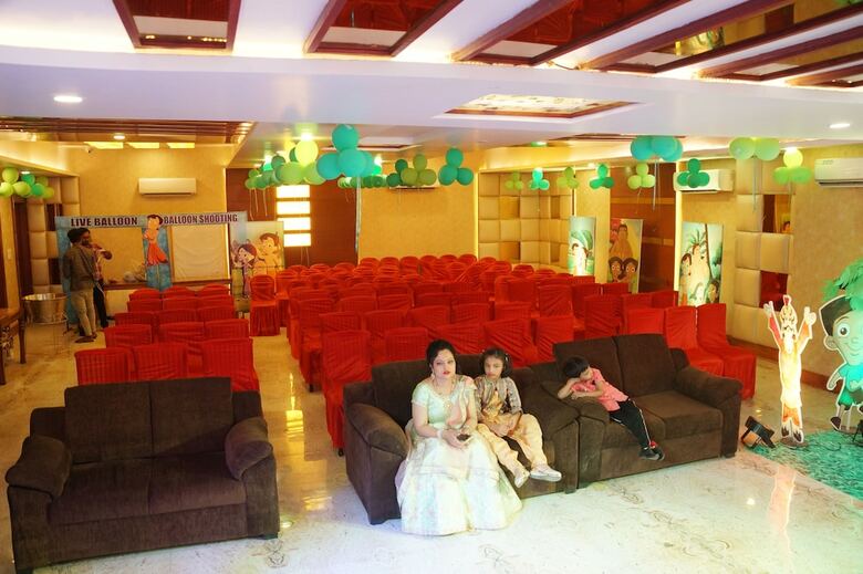 Hotel Shivoy Grand